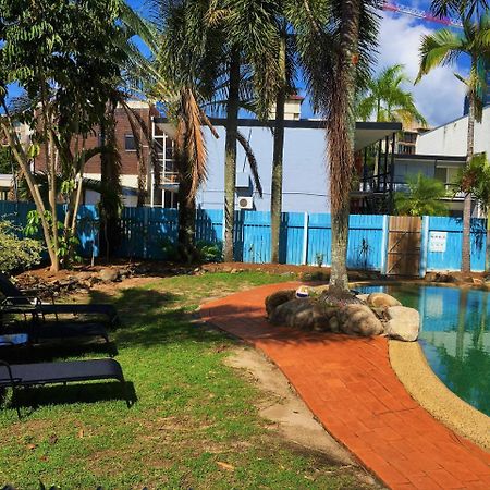 הוסטל קאירנס Reef Backpackers מראה חיצוני תמונה