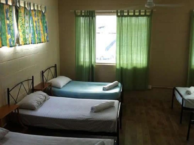 הוסטל קאירנס Reef Backpackers מראה חיצוני תמונה