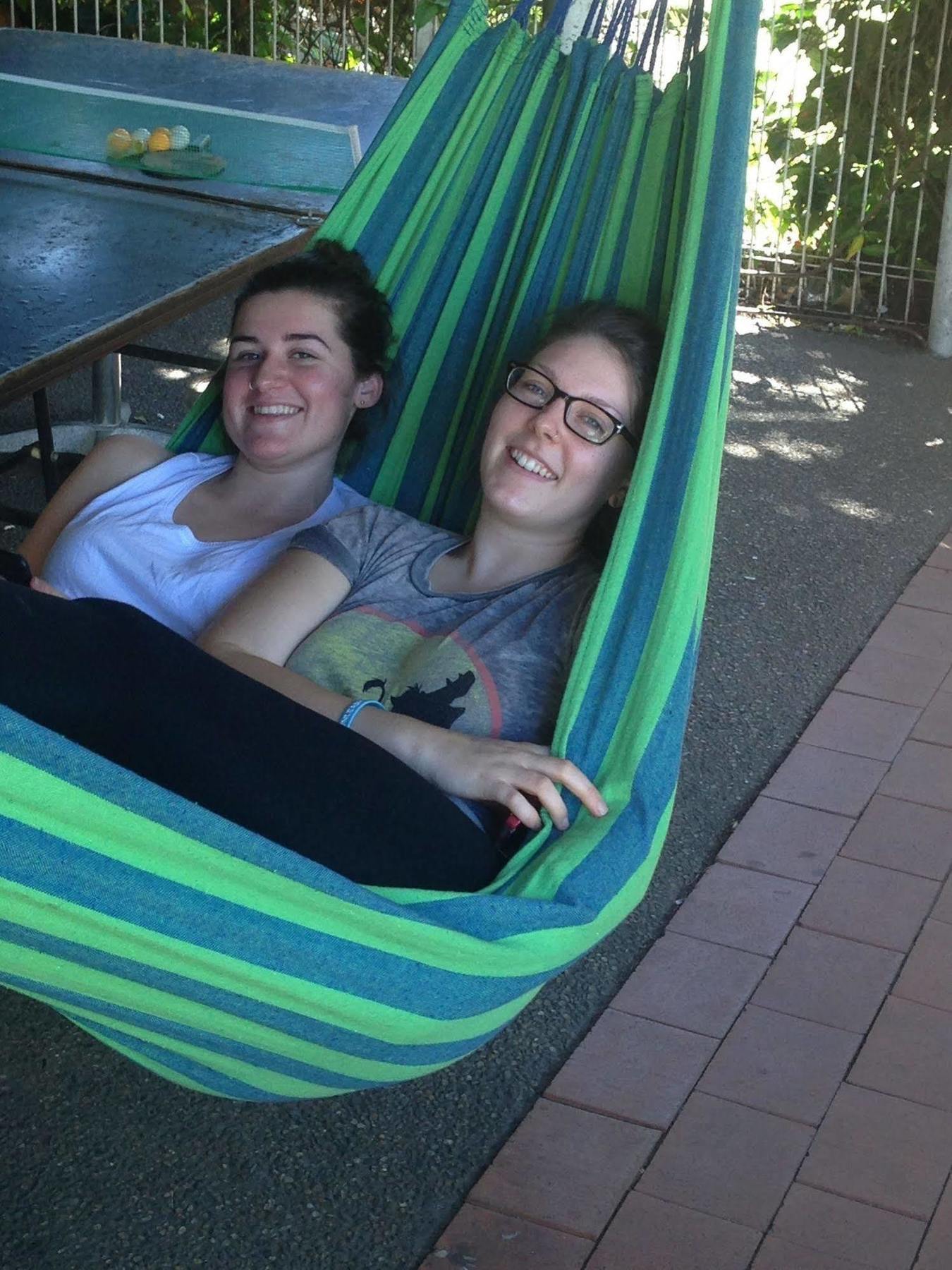 הוסטל קאירנס Reef Backpackers מראה חיצוני תמונה