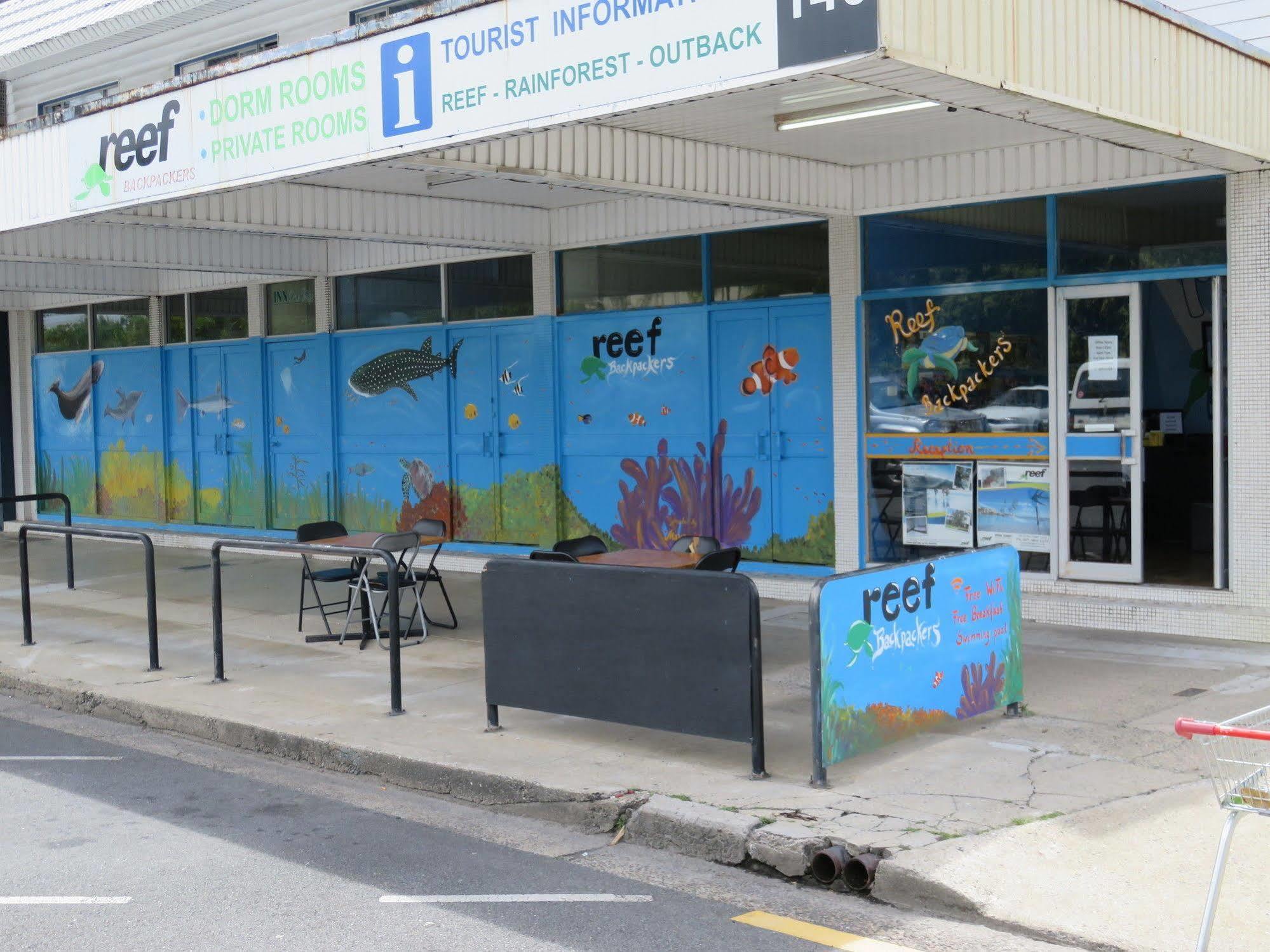 הוסטל קאירנס Reef Backpackers מראה חיצוני תמונה