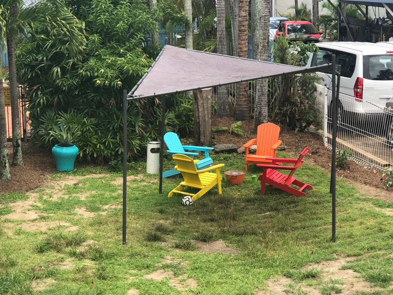 הוסטל קאירנס Reef Backpackers מראה חיצוני תמונה