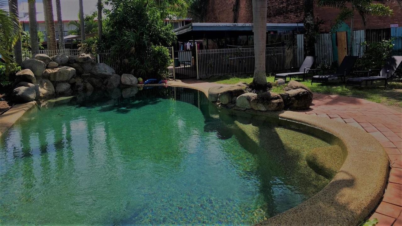 הוסטל קאירנס Reef Backpackers מראה חיצוני תמונה